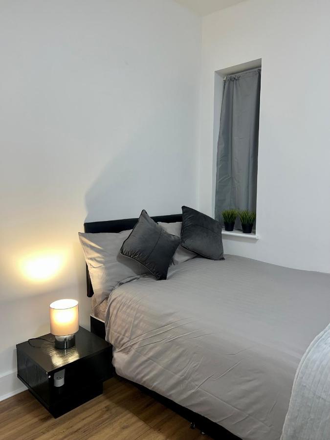 Leisure Studio Flat In Golders Green Londra Esterno foto